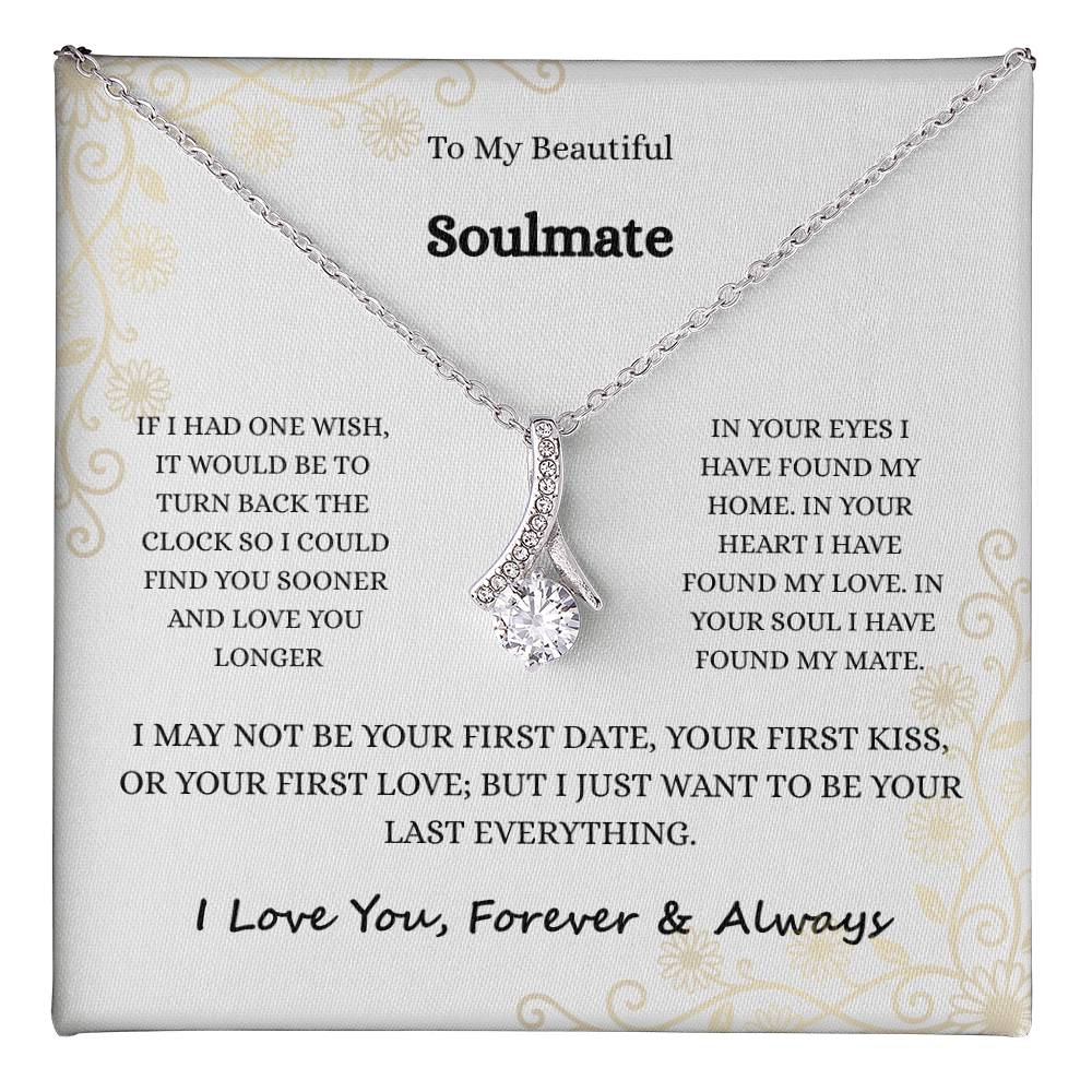 Alluring Beauty Necklace