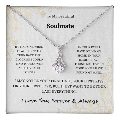 Alluring Beauty Necklace