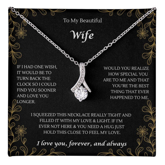 Alluring Beauty Necklace