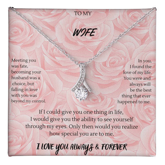 Alluring Beauty Necklace